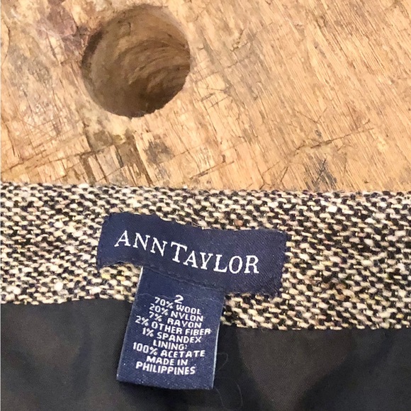 Ann Taylor Wool Pencil Skirt with Gold Flecks - Picture 4 of 10